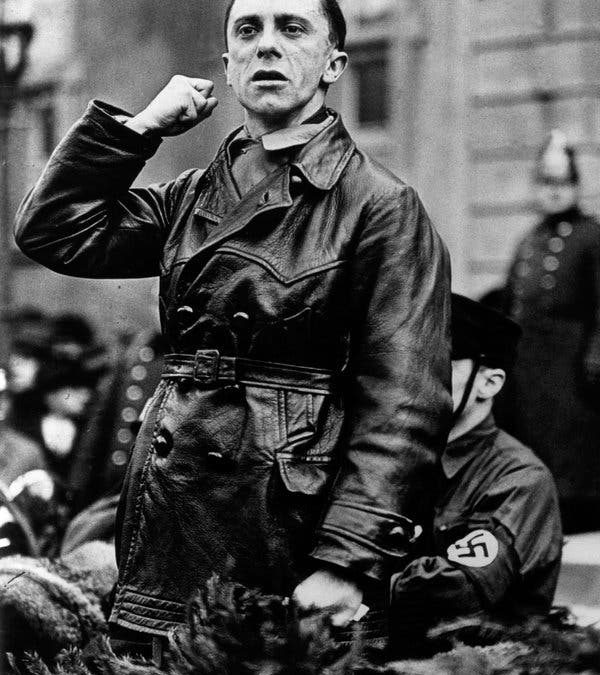 파울 요제프 괴벨스는 독일의 이성을 마비시킨 ‘선전·선동의 귀재’이자 히틀러를 우상화한 ‘여론 조작의 대가’였다