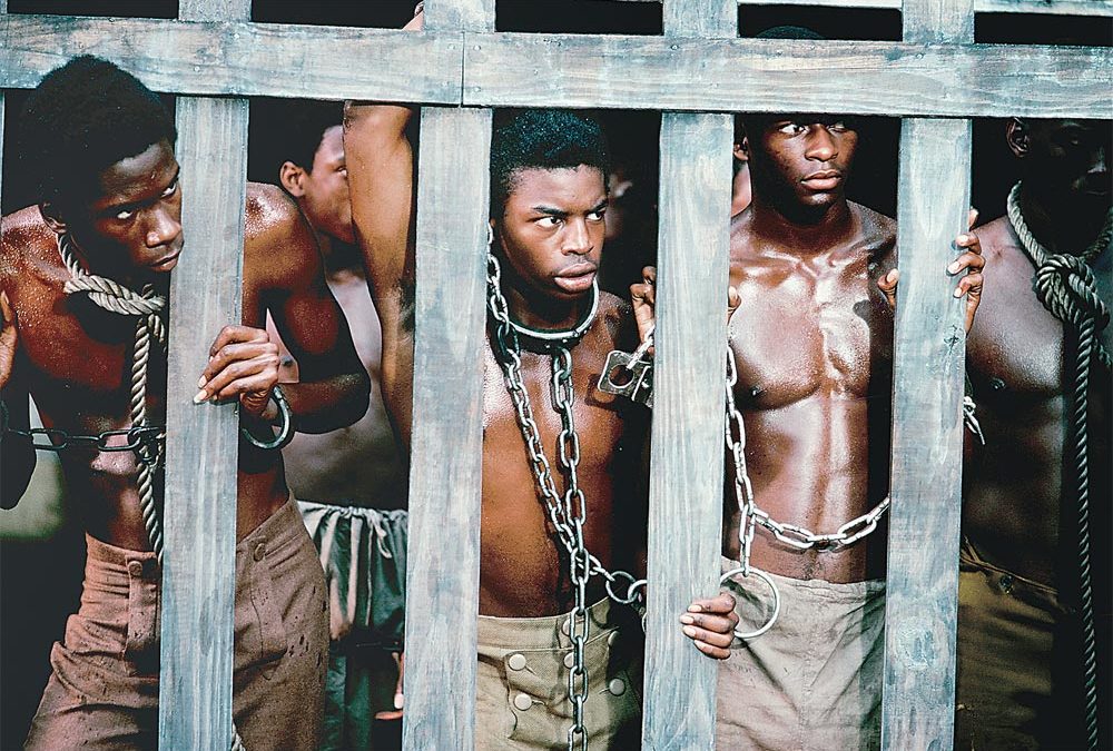 알렉스 헤일리 원작 ‘뿌리’ TV 드라마 방송