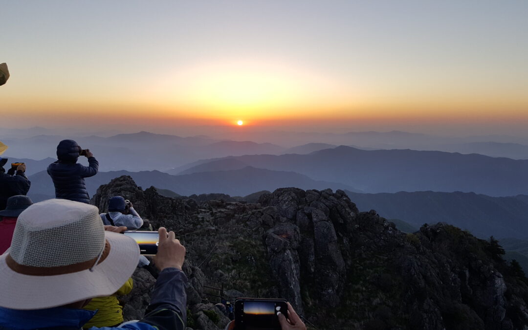 [지리산 국립공원] 생애 처음이자 마지막일지도 모를 2박 3일 지리산 종주기… “그날 만큼은 세상에서 가장 행복한 사내였다”