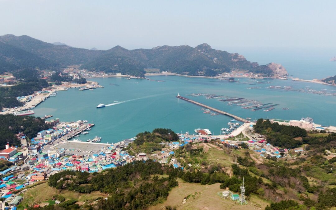 [신안군 흑산도 여행] 이미자 노래 ‘흑산도 아가씨’와 홍어, 그리고 정약전의 섬… 일주도로(25㎞) 따라 둘러봐야 속살 보여